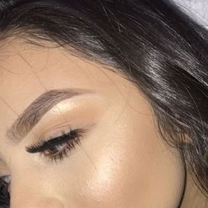 Meet your Posher, Jezabel